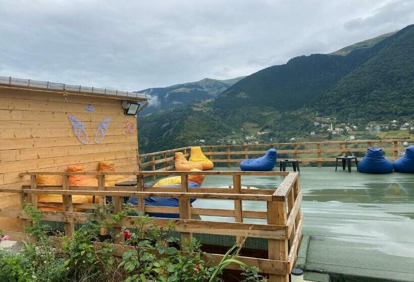 ホテル Yamaç çam