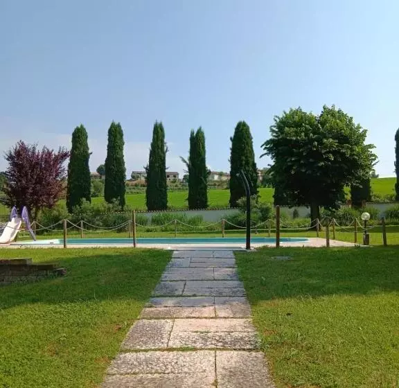 Oasi Del Garda 4