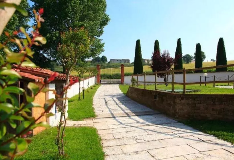 Oasi Del Garda 4