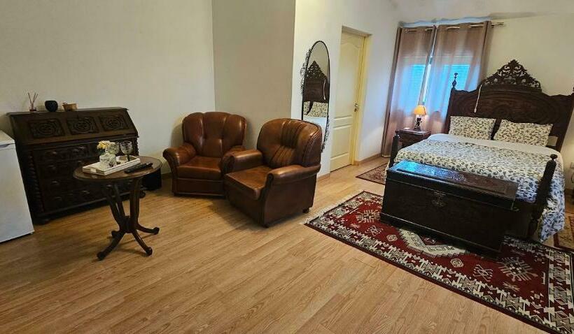 بنسيون Casa Do Castelo 1903