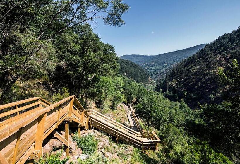 بنسيون Casa Do Castelo 1903