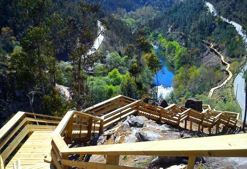 بنسيون Casa Do Castelo 1903