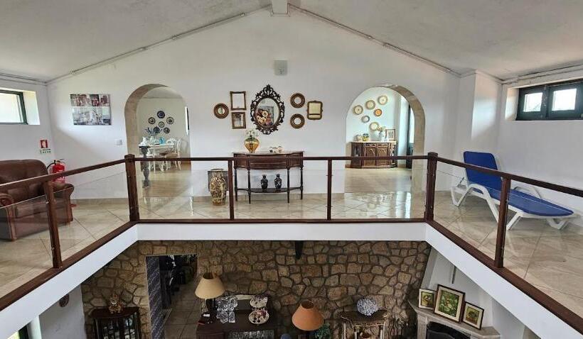 بنسيون Casa Do Castelo 1903