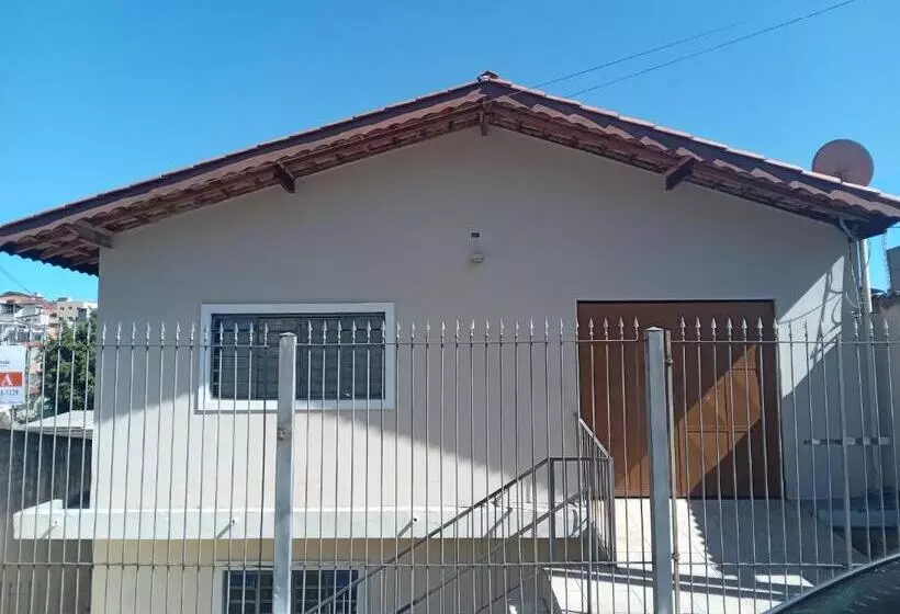 ペンション Pousada Alvinópolis