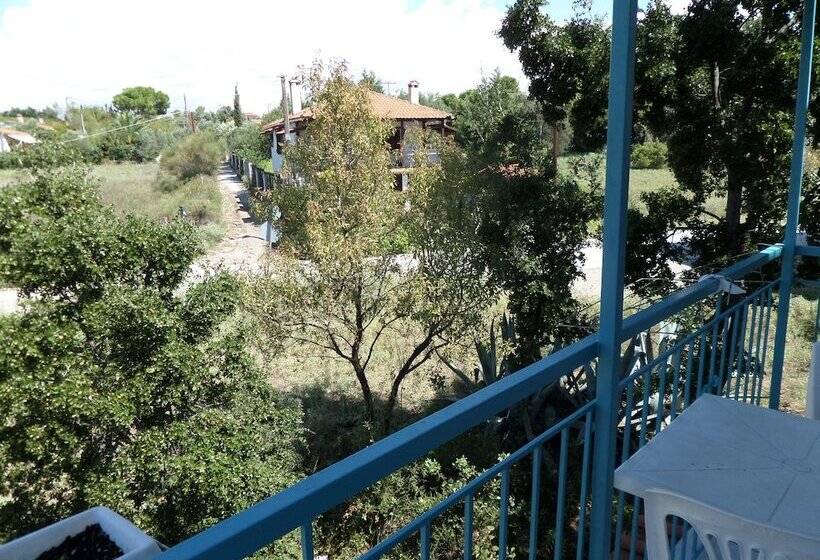 Artemis Studios & Apartments