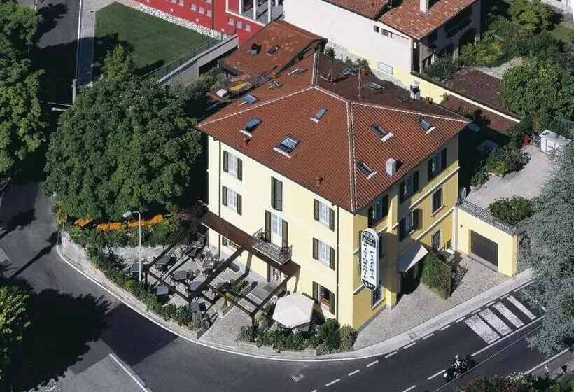 Hotelli Albergo Ristorante Grigna