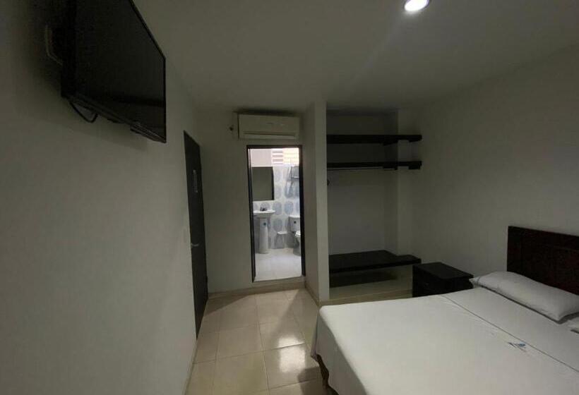 فندق Torres Del Llano