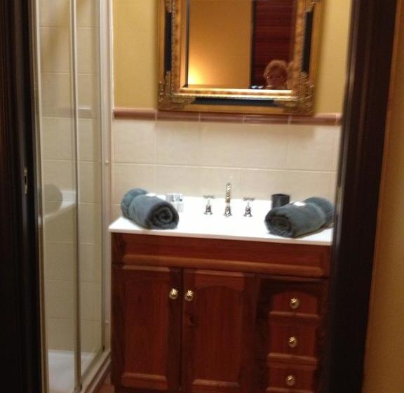 호텔 Church House B&b Gundagai