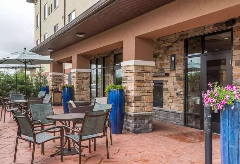 ホテル Hawthorn Suites By Wyndham Wheeling At The Highlands