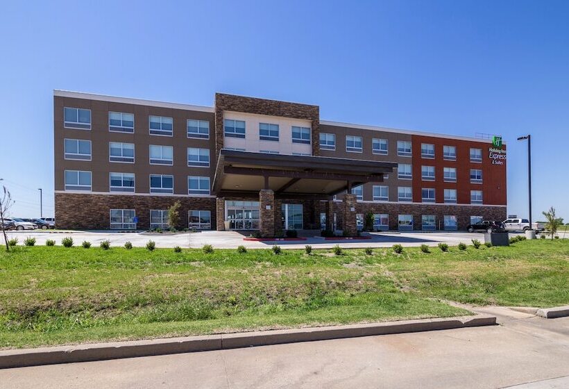 בית מלון כפרי Holiday Inn Express & Suites Blackwell, An Ihg