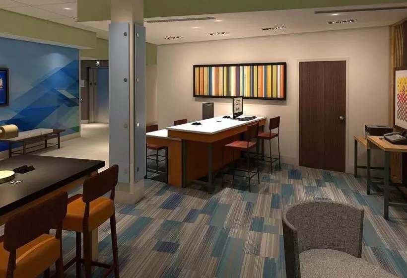 ホテル Holiday Inn Express & Suites Blackwell, An Ihg