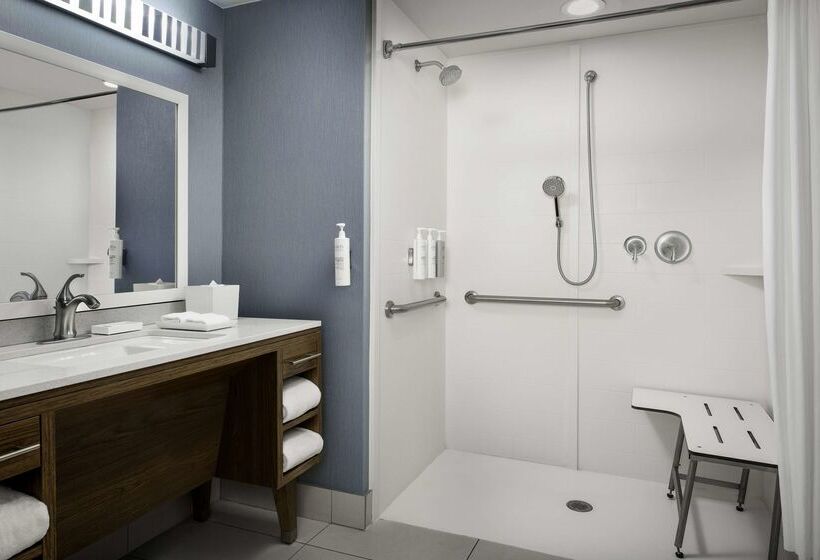 هتل Home2 Suites By Hilton Tallahassee State Capitol