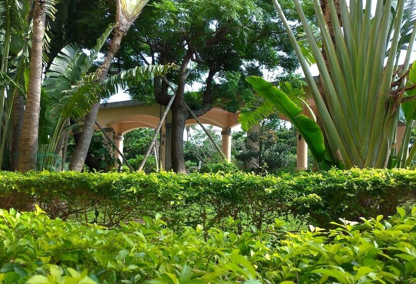 هتل Howard Kenting Wonder House