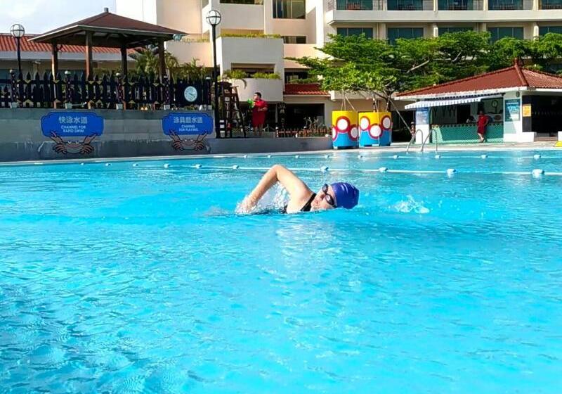 هتل Howard Kenting Wonder House