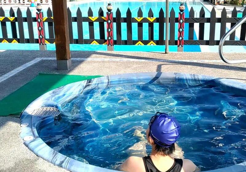 هتل Howard Kenting Wonder House