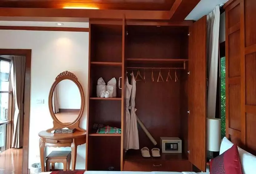 ホテル Kaya Mani Thai Villa Resort