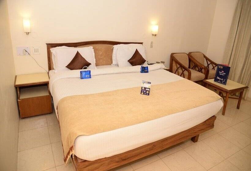 هتل Oyo Premium Mall Road Bathinda