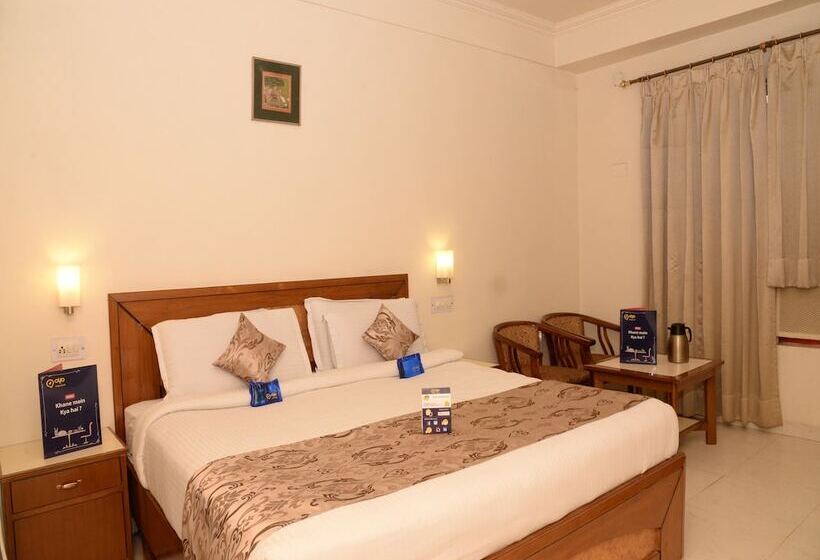 هتل Oyo Premium Mall Road Bathinda