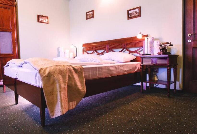 فندق Pension Brasovu Vechi