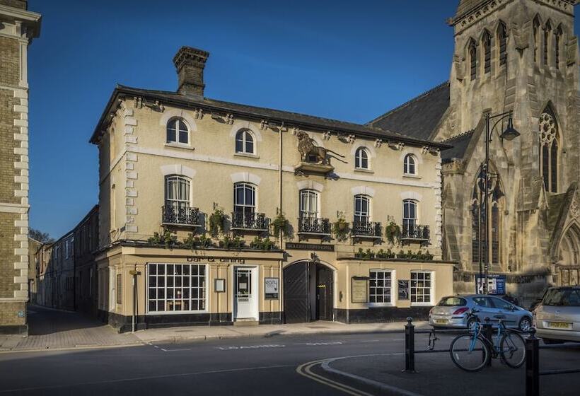 The Golden Lion Hotel, St Ives, Cambridgeshire