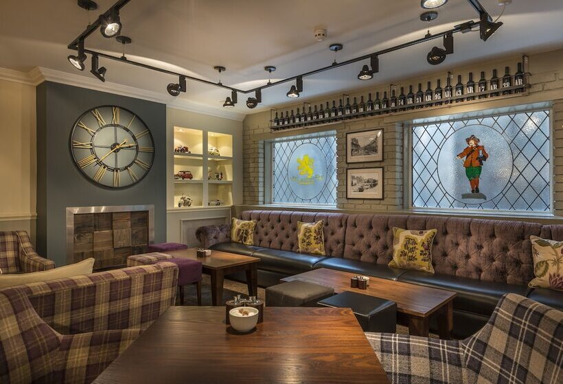 The Golden Lion Hotel, St Ives, Cambridgeshire