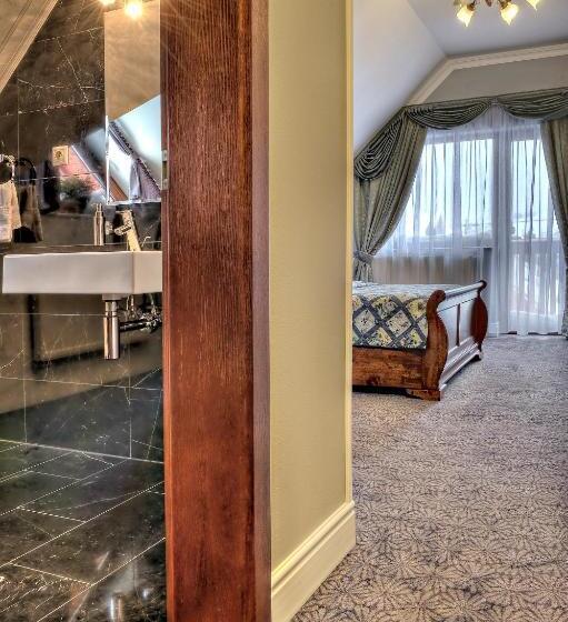 ホテル Winter & Summer Resort