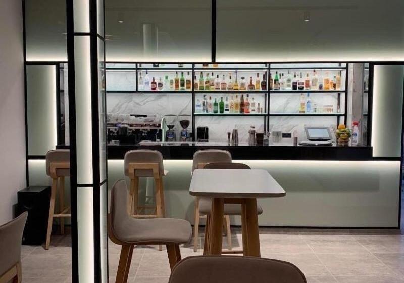 בית מלון כפרי Zoe Seaside Resort