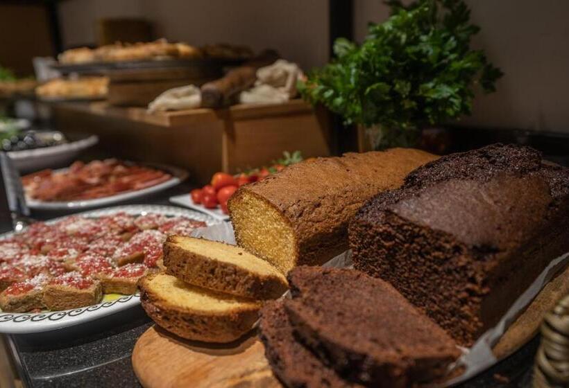 בית מלון כפרי Zoe Seaside Resort