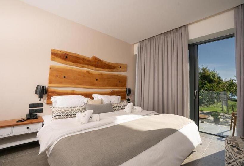 בית מלון כפרי Zoe Seaside Resort