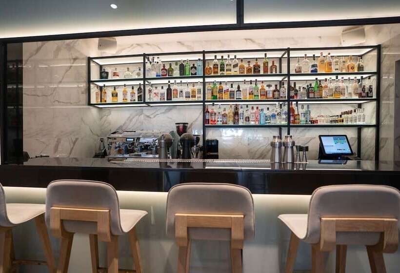 בית מלון כפרי Zoe Seaside Resort