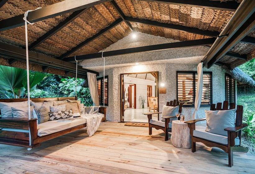 Matangi Private Island Resort