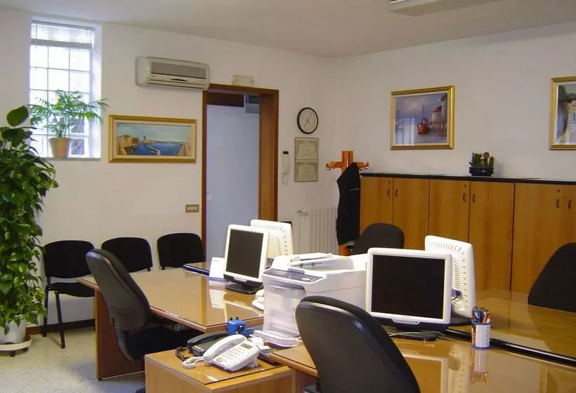 Oasi Milano Apartments