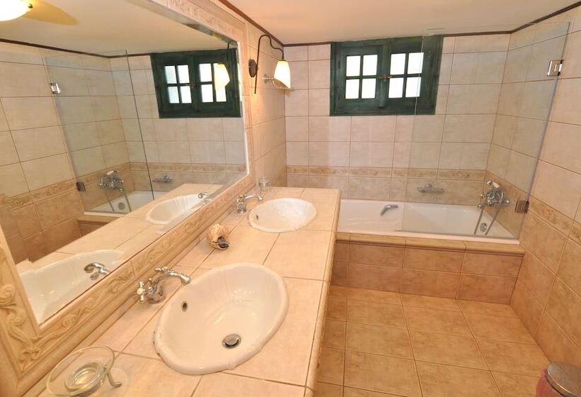 Ocean Village Apartments By Ocean Residences