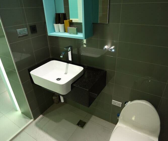 پانسیون The Fantasy Apartment