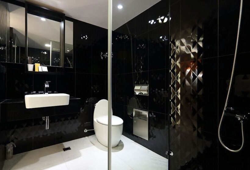 پانسیون The Fantasy Apartment