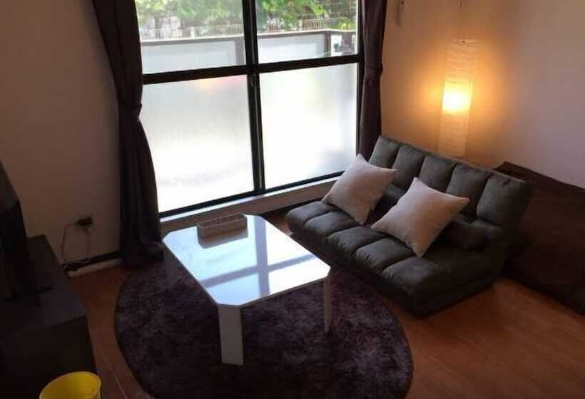 Sunlife Yamashina Apartment