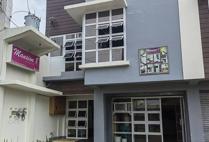 Hotel Mansion 8 Residences