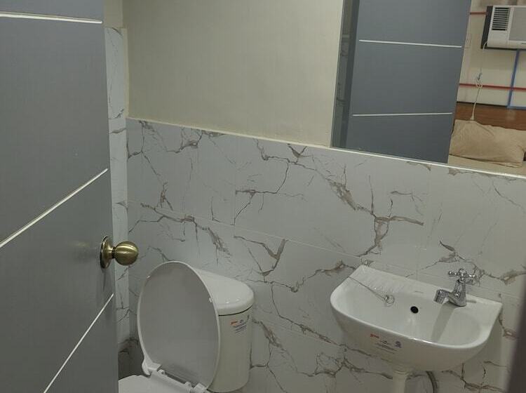 Hotel Mansion 8 Residences