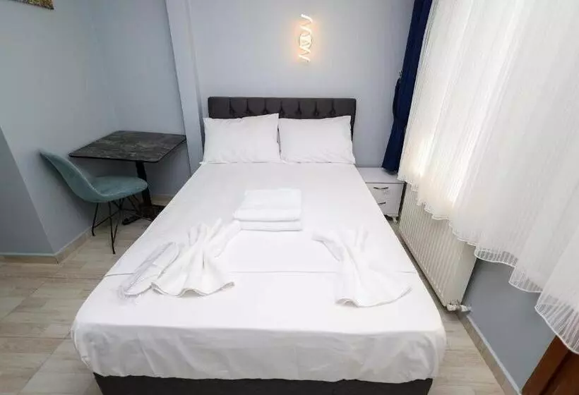 Merdin Suites & Hotel   Downtown
