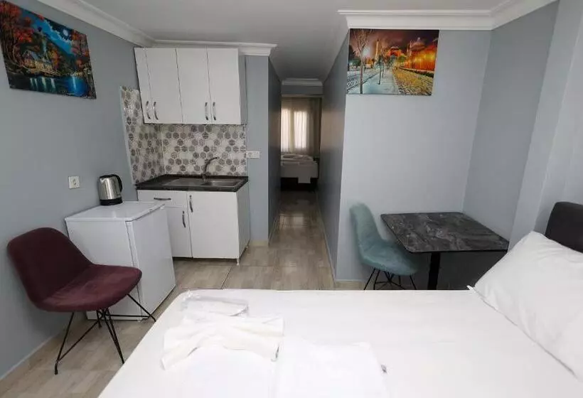 Merdin Suites & Hotel   Downtown