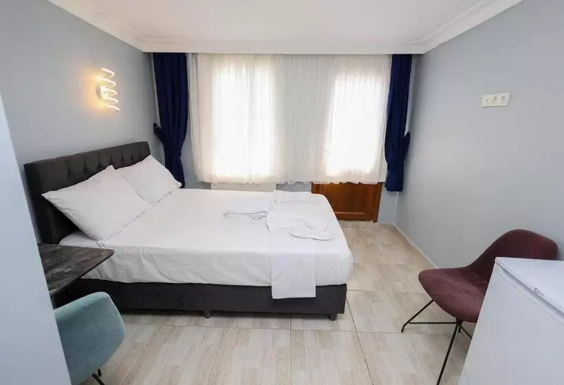 Merdin Suites & Hotel   Downtown