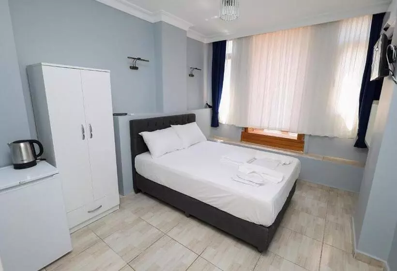 Merdin Suites & Hotel   Downtown