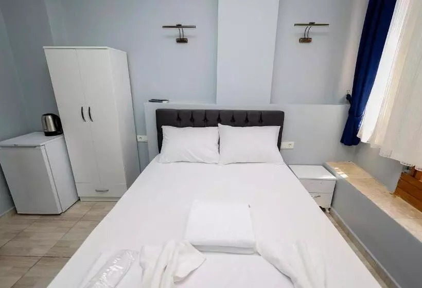 Merdin Suites & Hotel   Downtown
