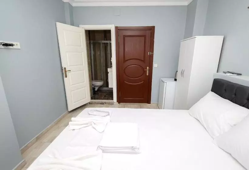 Merdin Suites & Hotel   Downtown