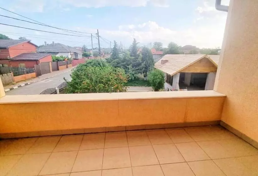 ペンション Casa Otilia   Tuzla
