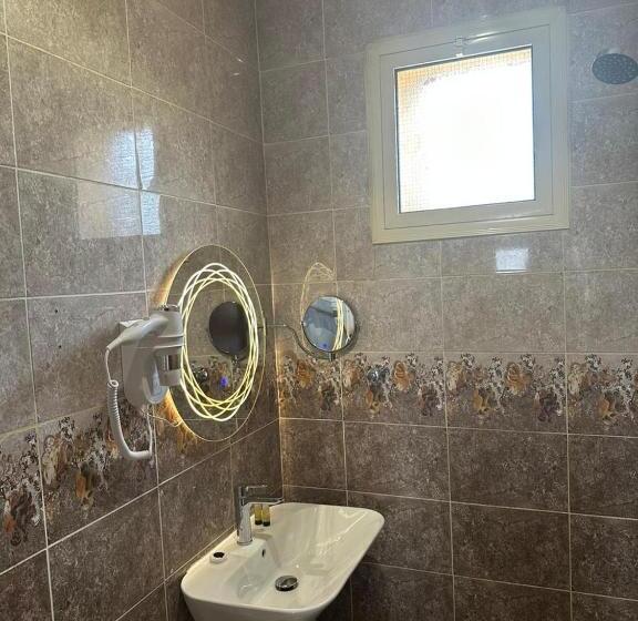 ريف الشرق للشقق الفندقية Reef Al Sharq Hotel Apartments