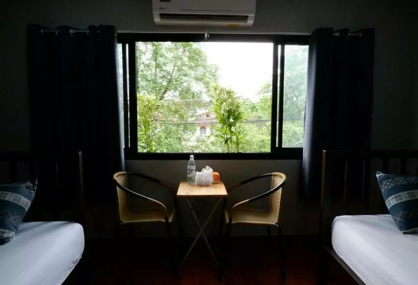 Retkeilymaja Chill @ Phetchaburi