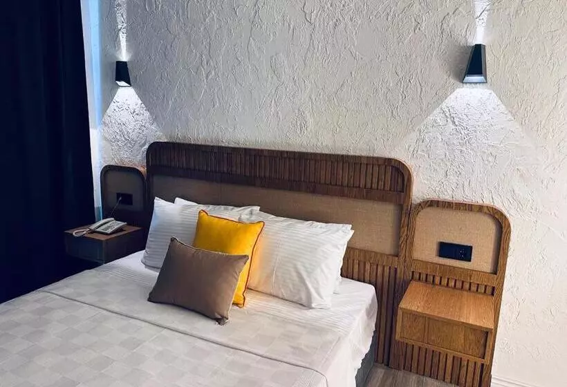 هتل Sun Paradise