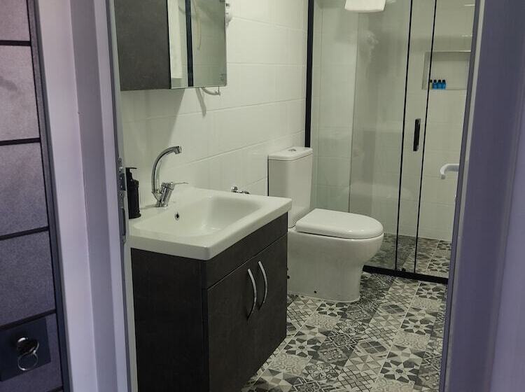 Istanbul Airport Family Suites