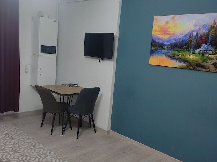 Istanbul Airport Family Suites